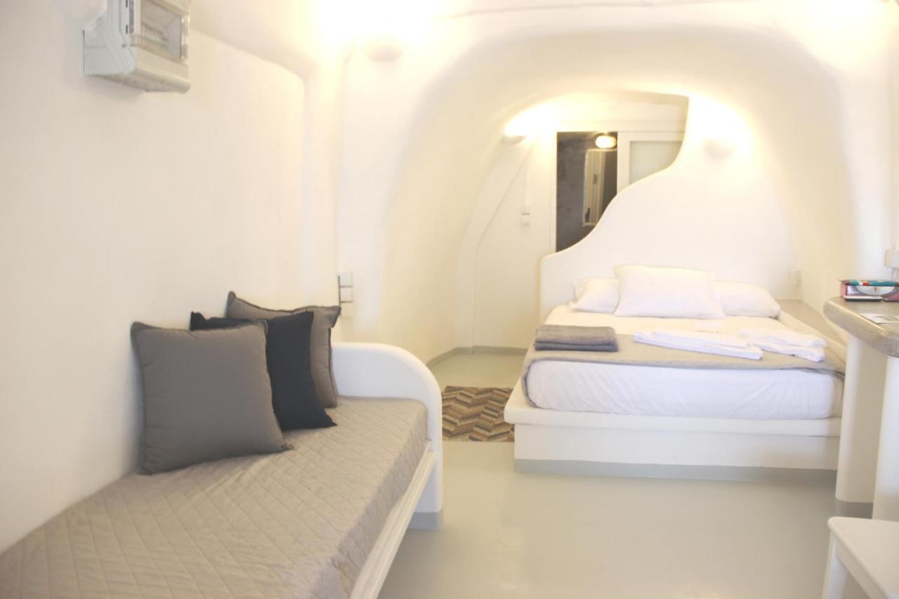 Manis Sirma Villa Provatas Bagian luar foto